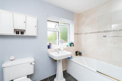 3 Ridge Close, Strood Green, Betchworth, RH3 7HZ