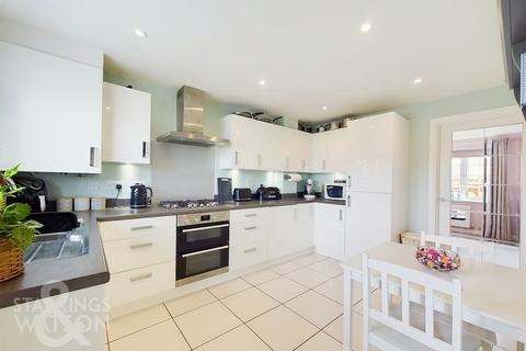 4 bedroom detached house for sale, Nightingale Avenue, Wymondham