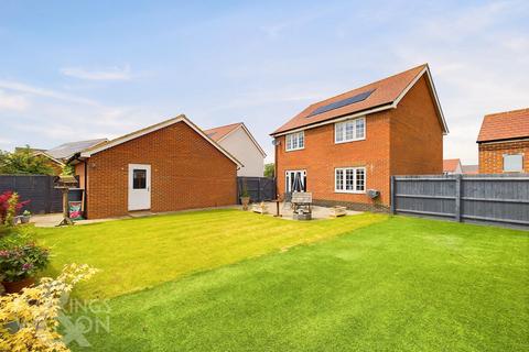 4 bedroom detached house for sale, Nightingale Avenue, Wymondham, NR18