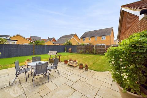 4 bedroom detached house for sale, Nightingale Avenue, Wymondham, NR18