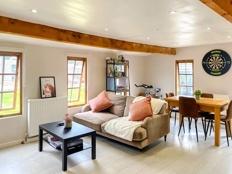 Annexe / Lounge /