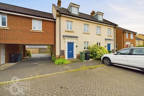 4 bedroom townhouse for sale, Dolphin Road, Costessey, Norwich