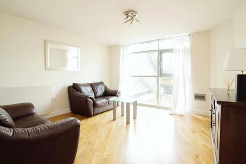 1 bedroom apartment to rent, Altolusso, Bute Terrace, Cardiff