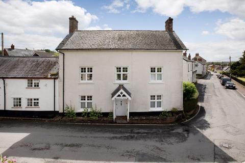 6 bedroom semi-detached house for sale, Hemyock Road, Cullompton EX15