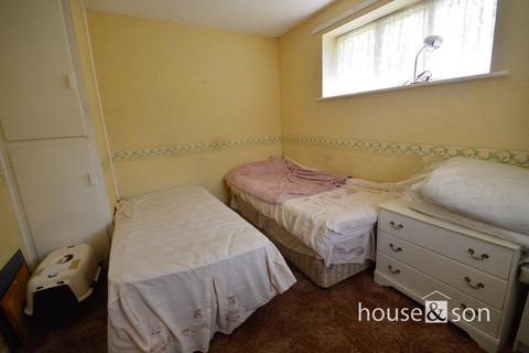 34 Dowlands Road, Bournemouth, BH10 5LQ
