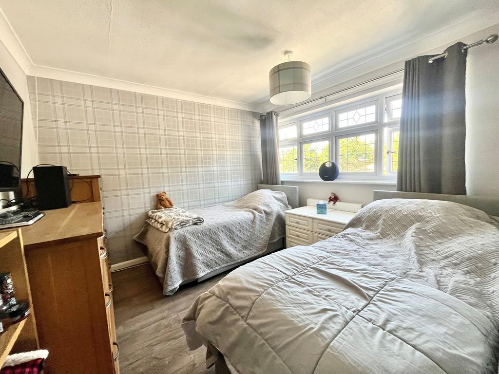 Bed 2
