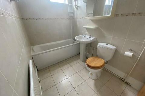 4 bedroom house share to rent, Hartopp Road, Leicester, LE2