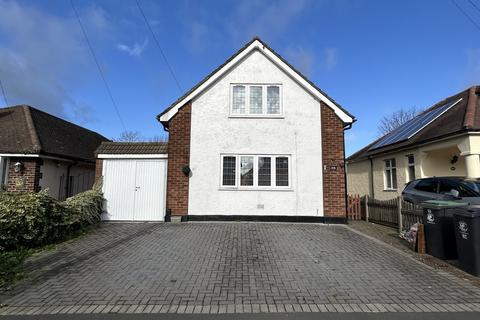 3 bedroom detached house for sale, Monkswood Avenue, Waltham Abbey