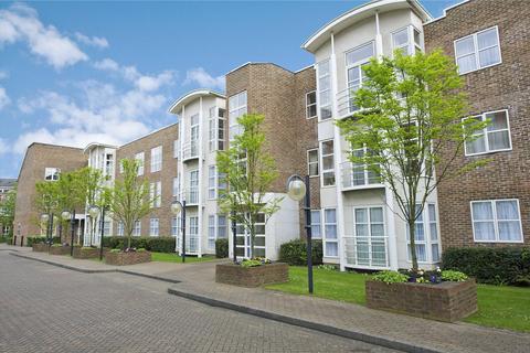 3 bedroom apartment for sale, Manbre Road, London, W6