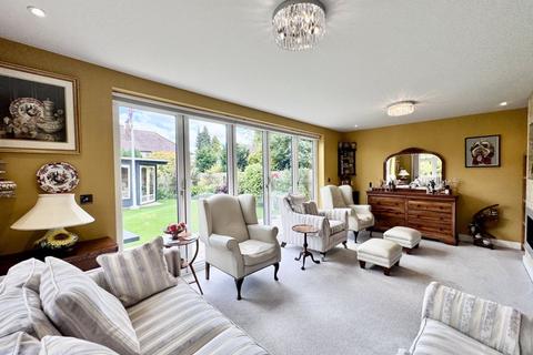 4 bedroom detached house for sale, Little Sutton Grove, Four Oaks, Sutton Coldfield, B75 5PL