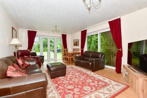 4 bedroom detached bungalow for sale, Lenham Road, Kingswood, Maidstone, Kent