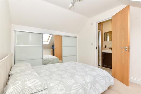2 Hereford Mews Bridle Path, Beddington, Croydon, CR0 4FL