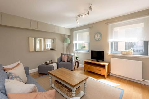 2 bedroom flat to rent, Northumberland Place Lane, New Town, Edinburgh