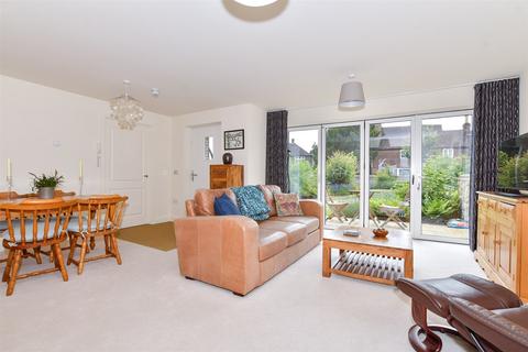 1 bedroom detached bungalow for sale, Kings Square, Leeds, Maidstone, Kent