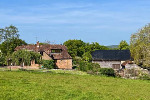 3 bedroom detached house for sale, Broomers Hill Lane, Pulborough