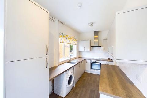 11 Avenue Road, Caterham, CR3 5TR