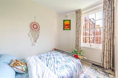 1 bedroom apartment for sale, Addison House, Grove End Road, St John's Wood, London, NW8