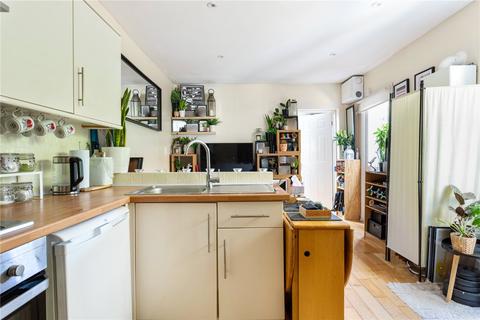 Flat 2, 66 Salford Road, London, SW2 4BG