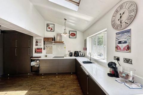 39 Hampson Mill Lane, Bury, BL9 9UA