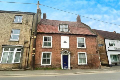 6 bedroom end of terrace house for sale, Town Street, Upwell, Wisbech, Norfolk, PE14 9DA