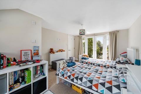 77 Northcroft Road, London, W13 9SS