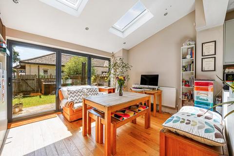 77 Northcroft Road, London, W13 9SS