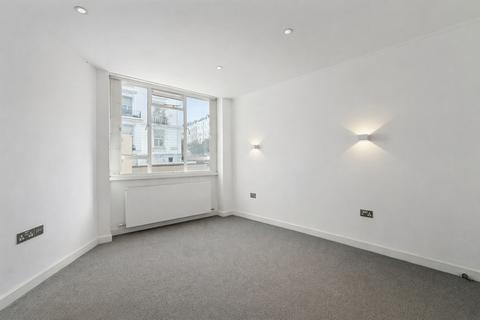 2 bedroom flat to rent, Lansdowne Road, London