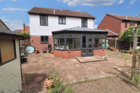 13 Avocet Close, Kelvedon, Colchester, CO5 9PD