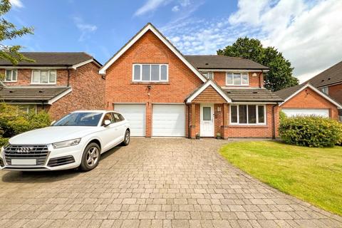 4 bedroom detached house for sale, Higginson Close, Congleton