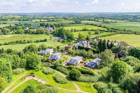 4 bedroom detached house for sale, Aylestone Rise, Aylestone Hill, Hereford, Herefordshire, County, HR1