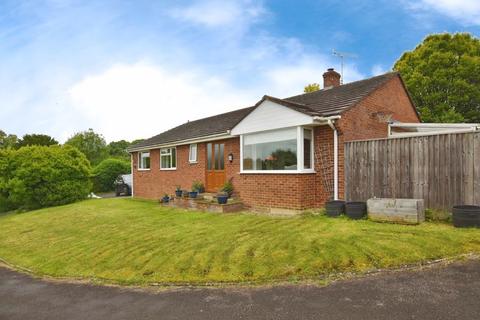 3 bedroom detached bungalow for sale, Earl's Rise, Winterbourne Earls                                                                     *VIDEO TOUR*