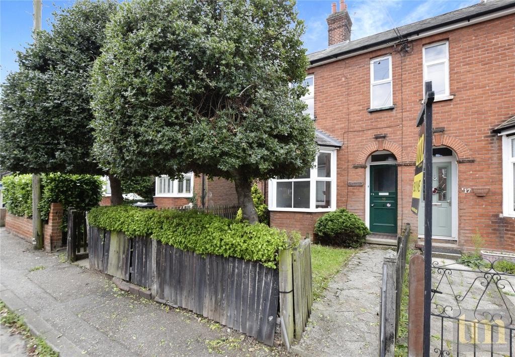 John Ray Street, Essex CM7 3 bed semidetached house to rent £1,400