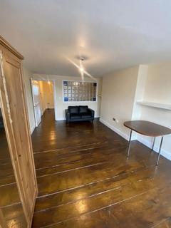1 bedroom flat to rent, Modern One-bedroom to Let in Cricklewood