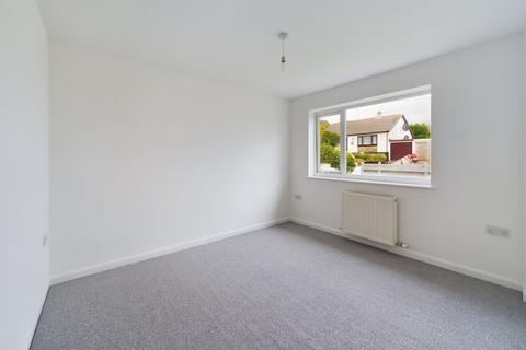3 bedroom detached bungalow for sale, Glendale Crescent, Redruth - Refurbished bungalow, chain free sale