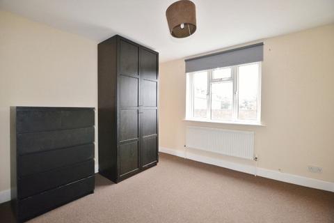 1 bedroom apartment to rent, Uxbridge Road, Hatch End