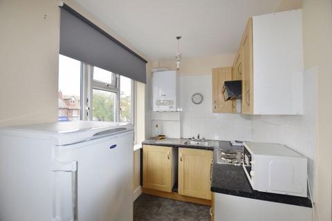 1 bedroom apartment to rent, Uxbridge Road, Hatch End