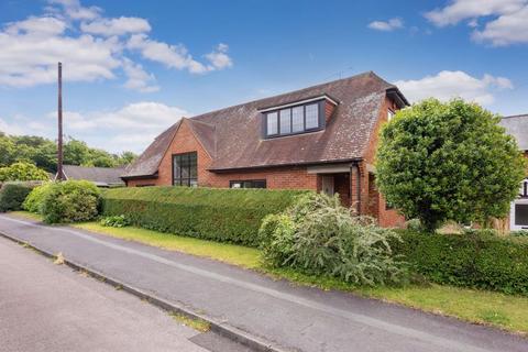 3 bedroom detached house for sale, Kings Lane, Windlesham GU20