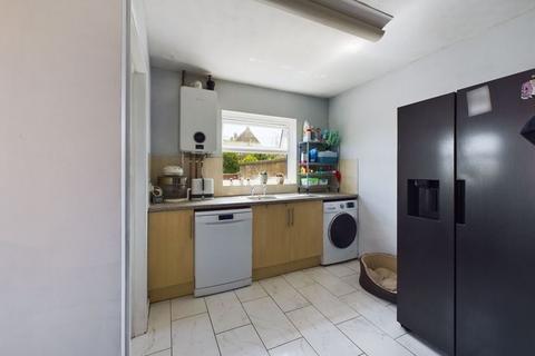1 Hitchen, Merriott, TA16 5QX