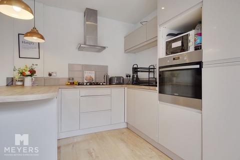 3 bedroom apartment for sale, Kimberley Road, Southbourne, BH6