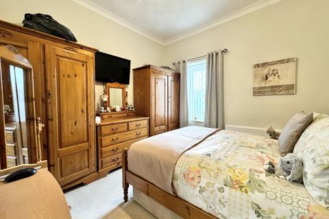 1 bedroom flat for sale, Dean Court, Aberdare CF44