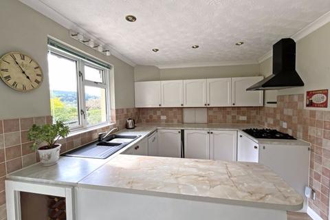 8 Brownlands Close, Sidmouth, EX10 9AS