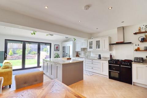 9 Bonnington Close, Worsley, Manchester, M28 3UP