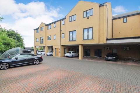 2 bedroom apartment for sale, Abbey Fields, Bedford MK42