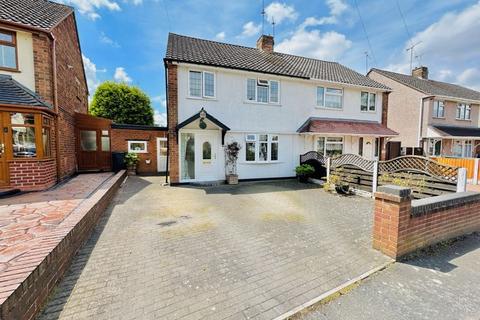3 bedroom semi-detached house for sale, Whitegates Road, Coseley WV14