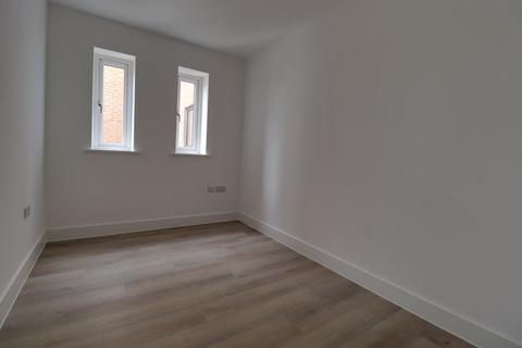2 bedroom apartment to rent, Penkvale Road, Stafford ST17