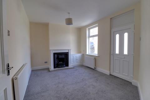 2 bedroom end of terrace house to rent, Marsh Street, Stafford ST16