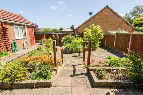 2 bedroom detached bungalow for sale, Paviors Road, Burntwood WS7