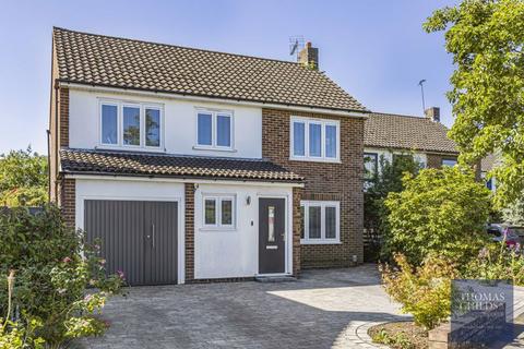 3 bedroom detached house for sale, The Avenue, Bengeo SG14