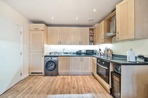 2 bedroom apartment for sale, Drayton Green Road, London