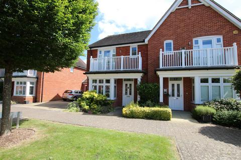 3 bedroom semi-detached house for sale, The Boulevard, Horsham